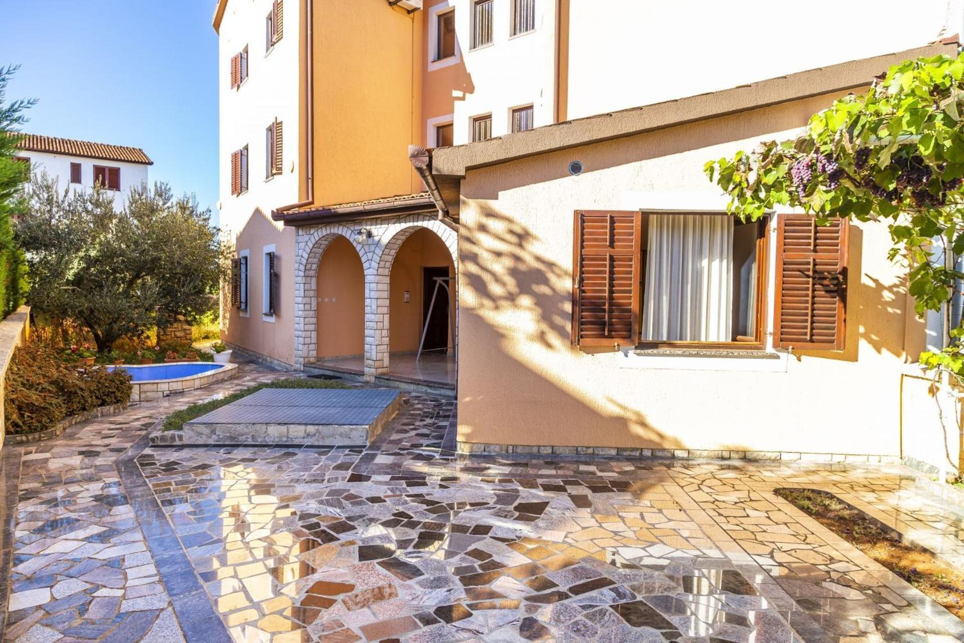 Apartments Mir Fažana Zewnętrze zdjęcie